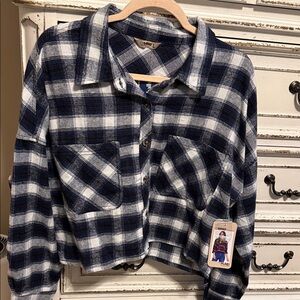 NEW With Tags Cisono Navy and White Checkered Flannel Cropped Shirt Size Large